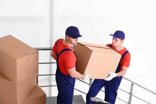 Local van service for home and flat moves in Kennington