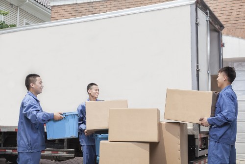 House removalists helping with a residential move in Kennington