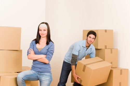 Business and home removals van service for Kennington customers