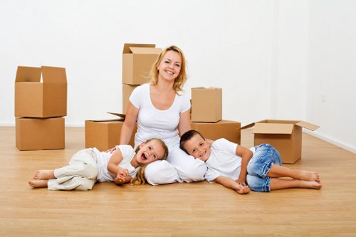 User adjusting browser cookie preferences for Kennington Removals