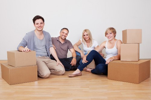 Kennington flat move with access and parking considerations